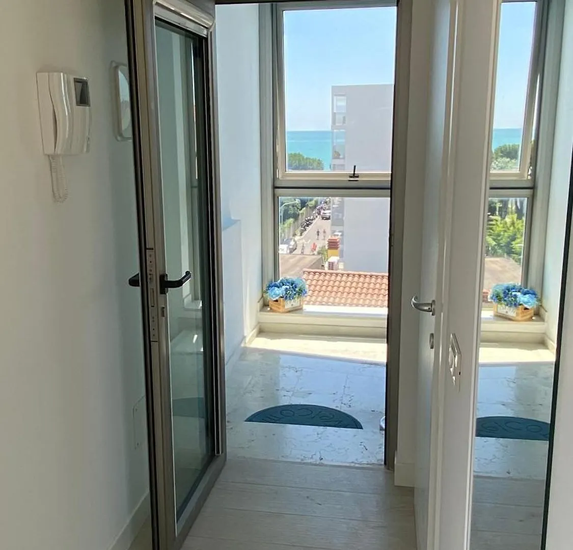 Rooftop Onda Blu Vista Mare - Aria - A 150 Mt Dalla Spiaggia Lido di Jesolo Włochy